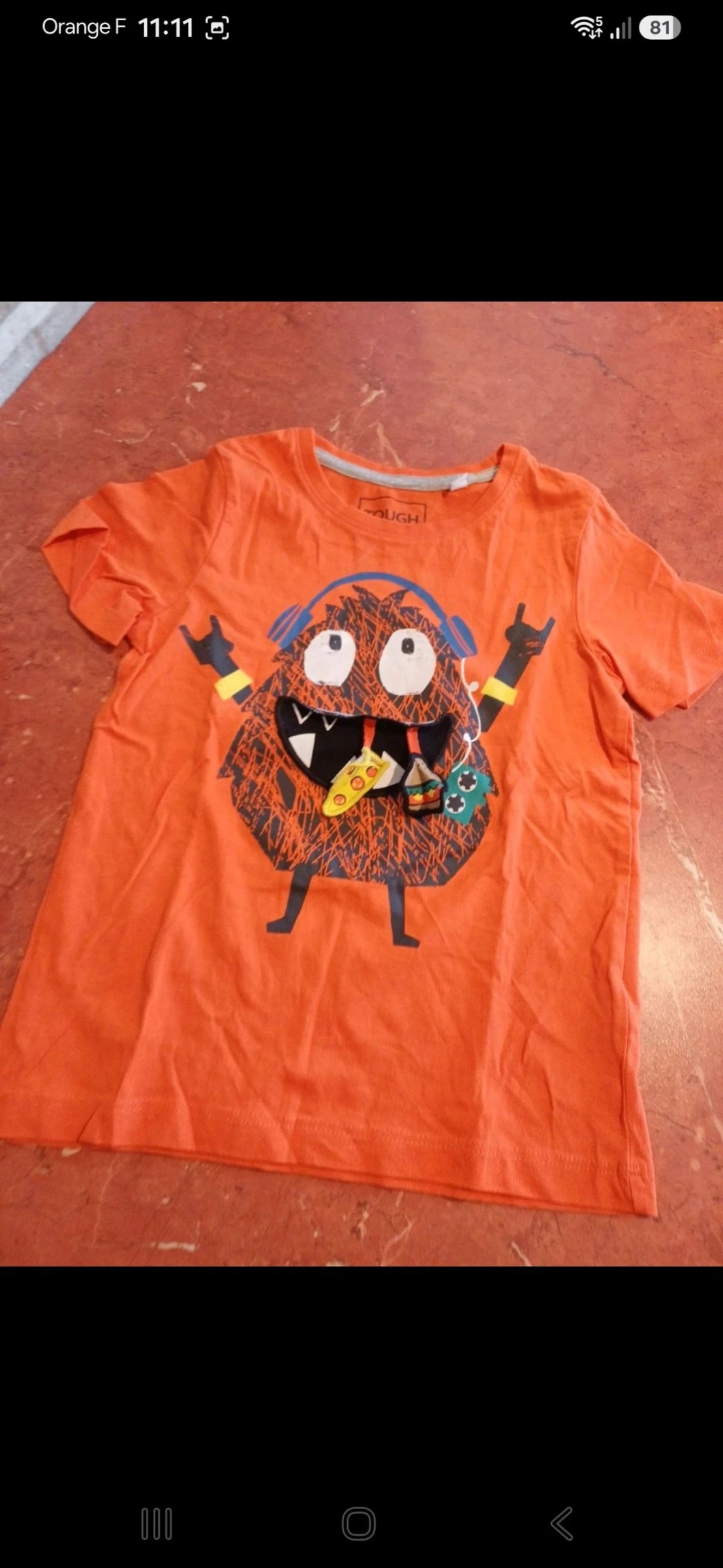 T.shirt garçon taille 6 ans